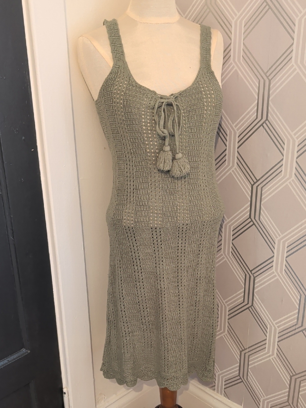 Knit Tassel Tie Sleeveless Midi Dress - Sage Green